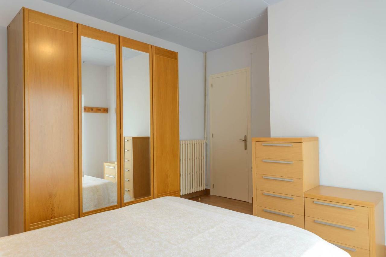 Apartamento "El Lila" - Parking Incluido Olot Kültér fotó